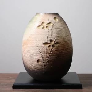【信楽焼】石はぜ金華 花瓶（黒板付）